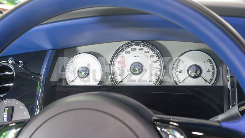 Rolls Royce-Dawn With Warranty And Service Contract 7 Image