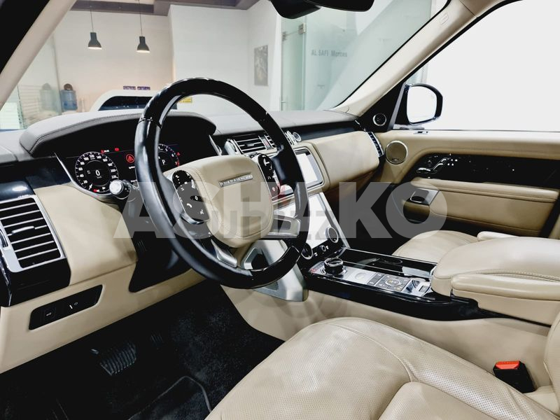 Range Rover Vogue Supercharged V6- 2018-Gcc -Under Warranty From Altyre For 5 Years/Till 150,000 Km 8 Image