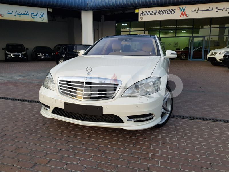 S 500 V8 With Panorama Amg (Gcc) Full Option Single Excellent Condition Acident Free 1 Image