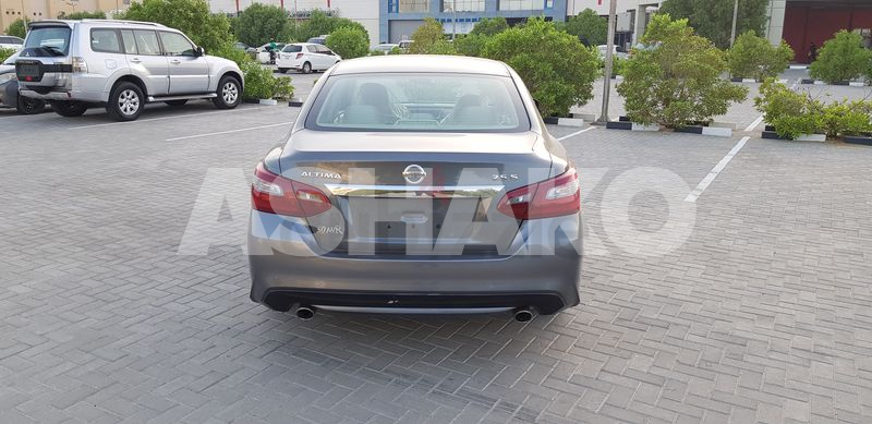 Nissan Altima 2018 Gcc Midoption In Excellent Condition (900* Monthly With No Downpayment) 11 Image