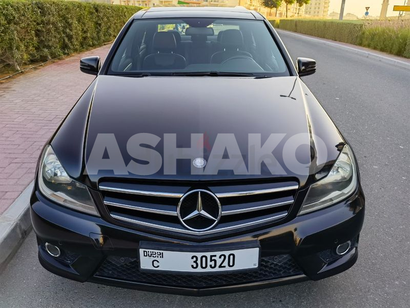 MERCEDES C200 EDITION GCC 2014 FULL OPTIONS WITH PANORAMIC