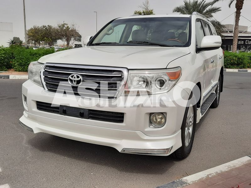 Toyota Land Cruiser GXR 5.7 V8 2015