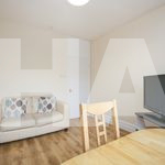 3 Bedroom Apartment In Liverpool 2 Image