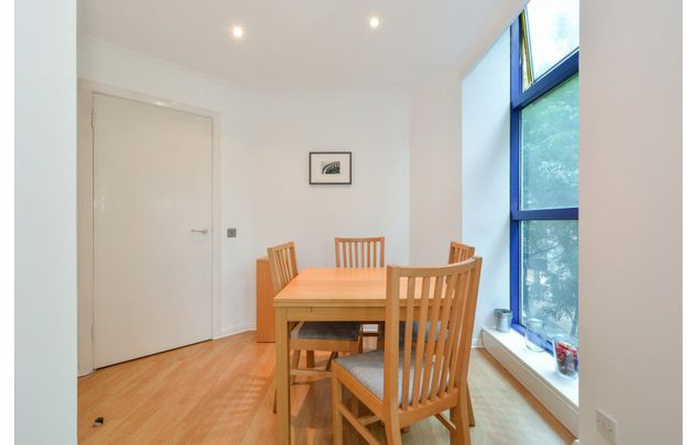 3 Bedroom Apartment Of 77 M² In Liverpool 4 Image