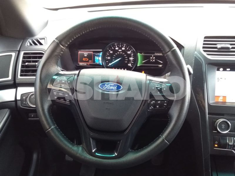 Non Gcc - 2017 Ford Explorer - 7 Seater - Good Condition 8 Image