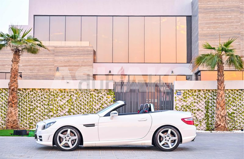 1,758 P.m (4 Years) | Slk200 Amg Convertible | 0% Downpayment | Exceptional Condition! 15 Image