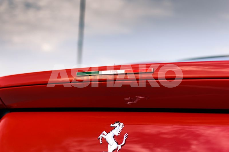 2020 Ferrari 812 Superfast - Special Paint 5 Image