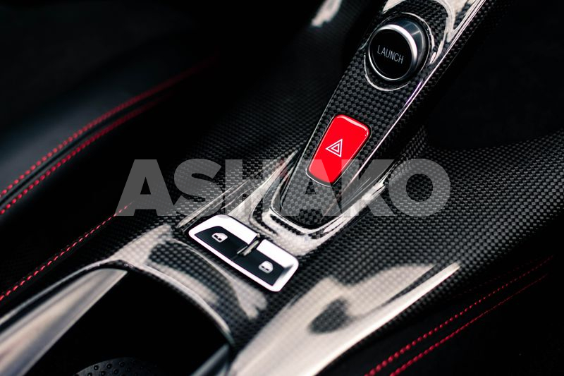 2020 Ferrari 812 Superfast - Special Paint 10 Image