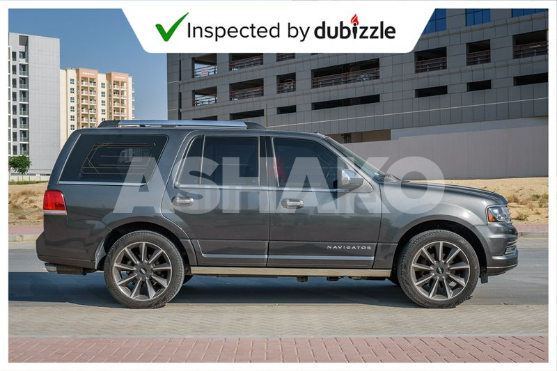 Aed2647/month | 2017 Lincoln Navigator Reserve 3.5L | Full Lincoln Service History | 8 Seater | Gcc 15 Image