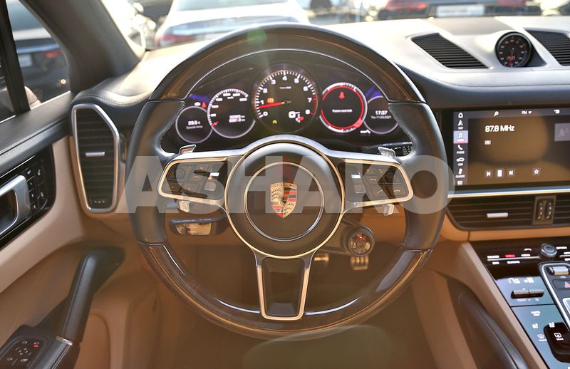 Porsche Cayenne S 2019 2 Image