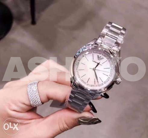 Christmas EA gift for women (470$ in store...