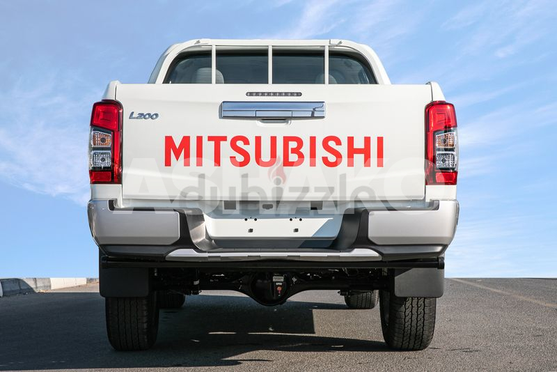 * Export Only * 2021 Mitsubishi L200 Petrol 4X4 M/t Hi Option 6 Image