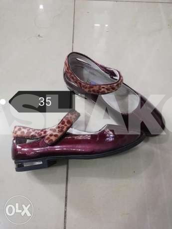 Girl shoes size 35