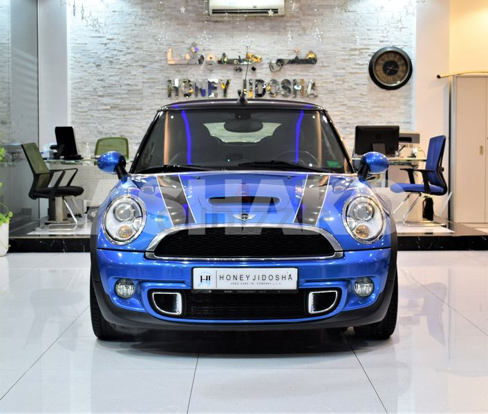 EXCELLENT DEAL for our Mini Cooper S Convertible 2011 Model!! in Blue Color! GCC Specs