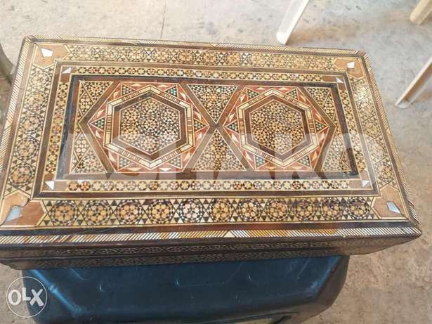 صندوق مجوهرات ارابيسك كتير حلوه ب ٦٠ الف ط...