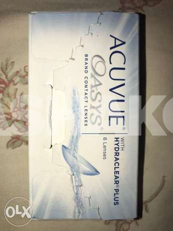 Johnson Acuvue Oasys Lenses 1.75 and 2.00