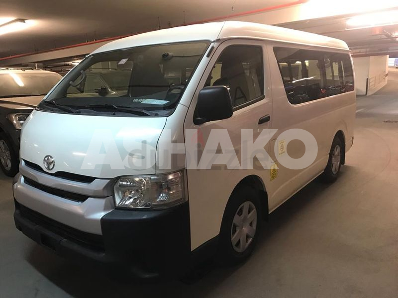 TOYOTA HIACE BUS 2014 15SEATERS