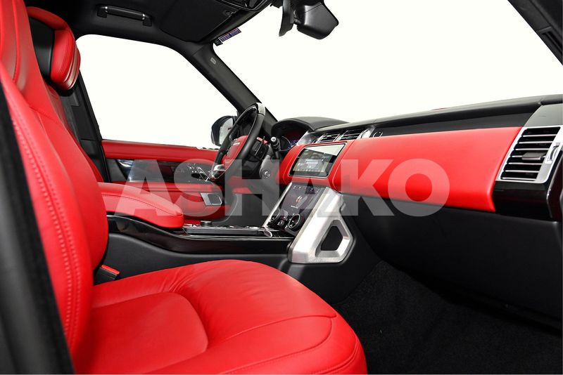Range Rover Vogue Se Svo Kit V8 2019 | Al Tayer Warranty Until Nov 2023 + Sevice Til Dec 2023 8 Image