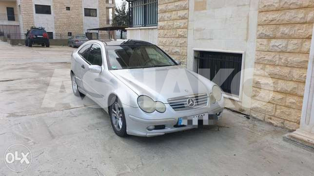 C 200 compreser 4 cylender