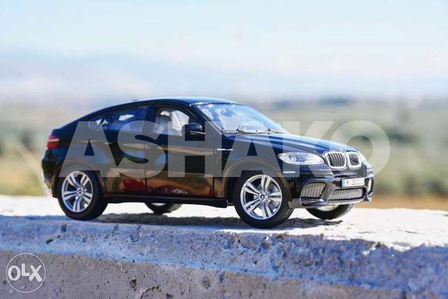 BMW X6 M diecast metal model licensed by B...