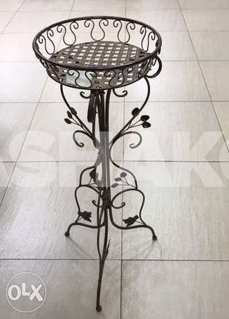 Metal Pot Holder 1 Image