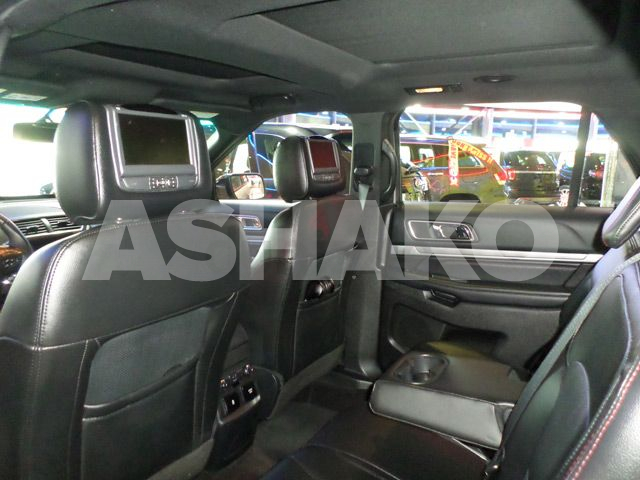 1,570 P.m | 0% Available | Trade-In Welcome | 2016 Explorer Sport | Dealer Warranty + History | Gcc 8 Image