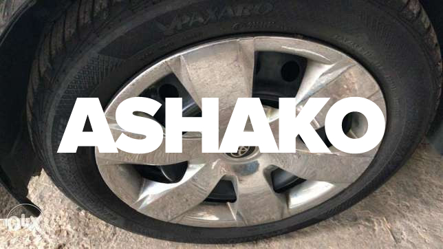 Toyota corolla wheel cover... مطلوب طاسة