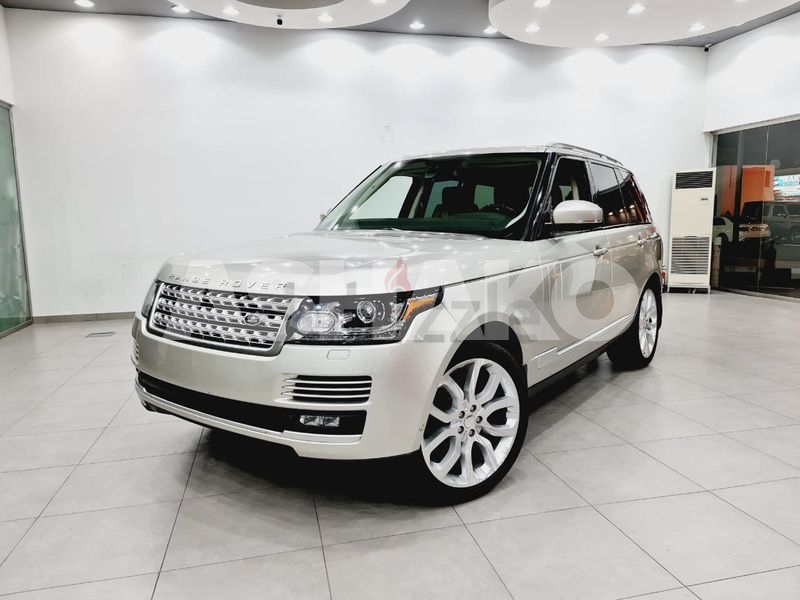 ( 2,170 AED PER MONTH ) RANGE ROVER VOGUE HSE SUPERCHARGED - 2015 - ONE YEAR WARRANTY