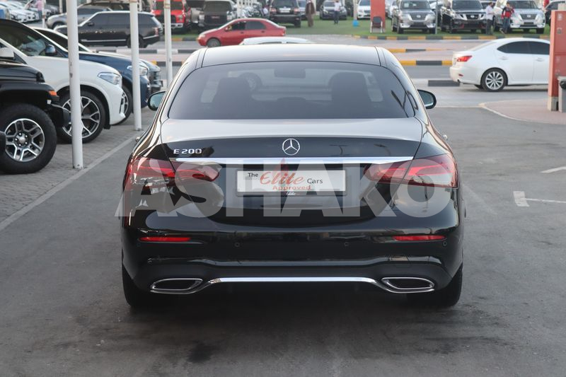 (2021) Mercedes-Benz E200 //Amg// Gcc Under Warranty 4 Image