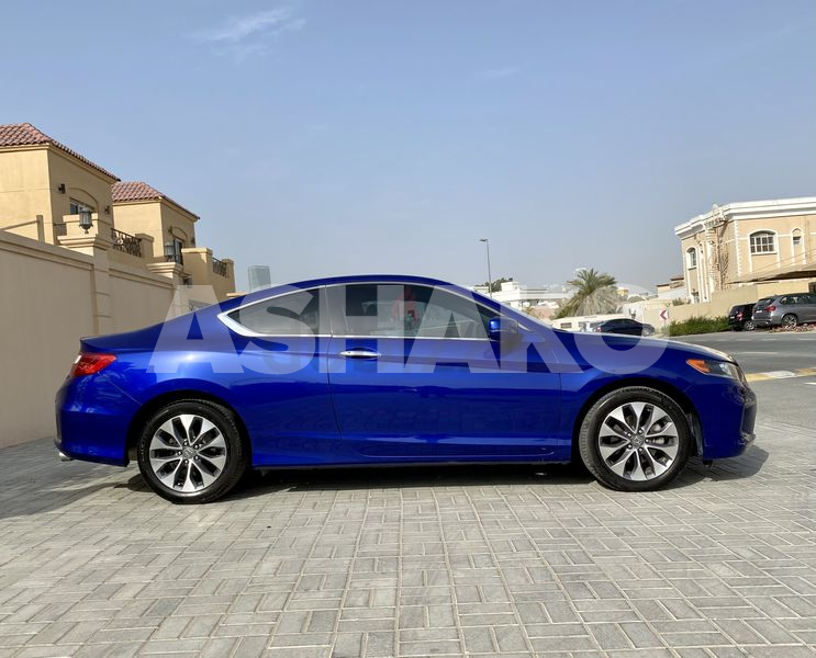 Honda Accord Coupe Sport V4, Gcc, 2015, Sunroof, Excellent Condition 17 Image