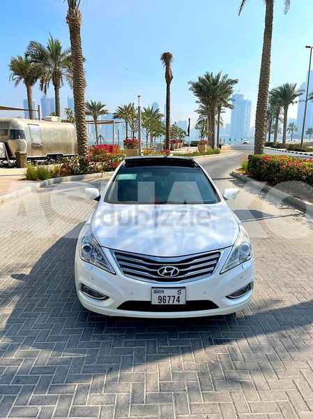 Hyundai Azura 2012
