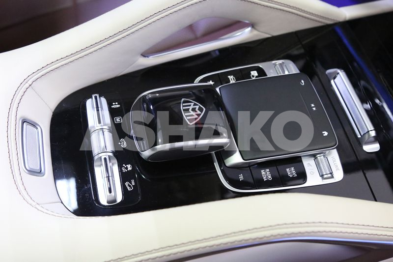 2021 !! Brand New Mercedes**Maybach Gls 600** | Rear Fridge | Warranty Available 16 Image