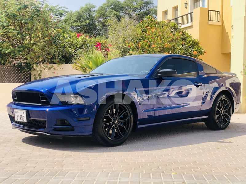 PRICE REDUCED FORD MUSTANG GT V8, 5.0, Royal Blue Special Edition