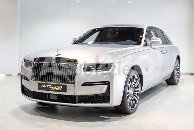 2021 ROLLS ROYCE GHOST  GCC WITH WARRANTY AND SERVICE CONTRACT)
