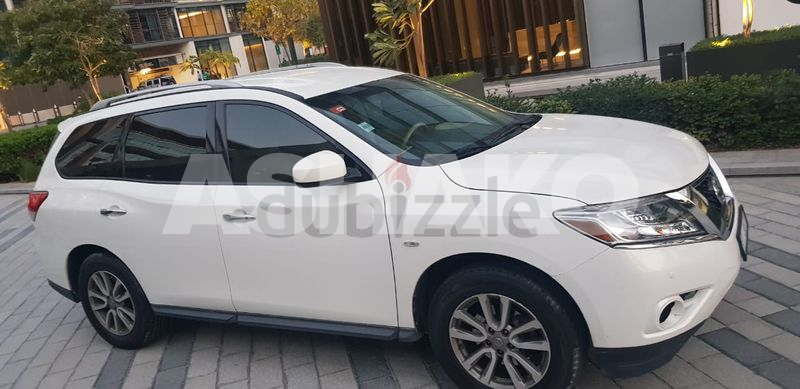 Nissan pathfinder  GSS 2014