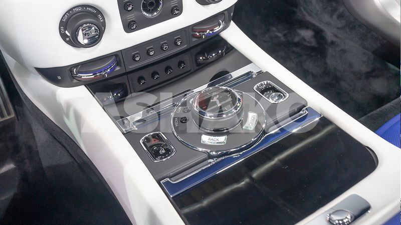 Rolls Royce-Dawn With Warranty And Service Contract 8 Image