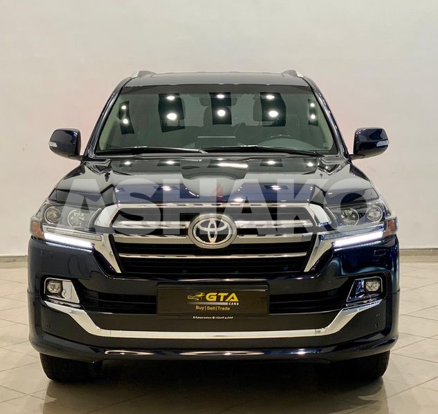2019 Toyota Land Cruiser V8 Gxr Grand Touring, Toyota Warranty + Service Contract, Low Kms, Gcc 2 Image