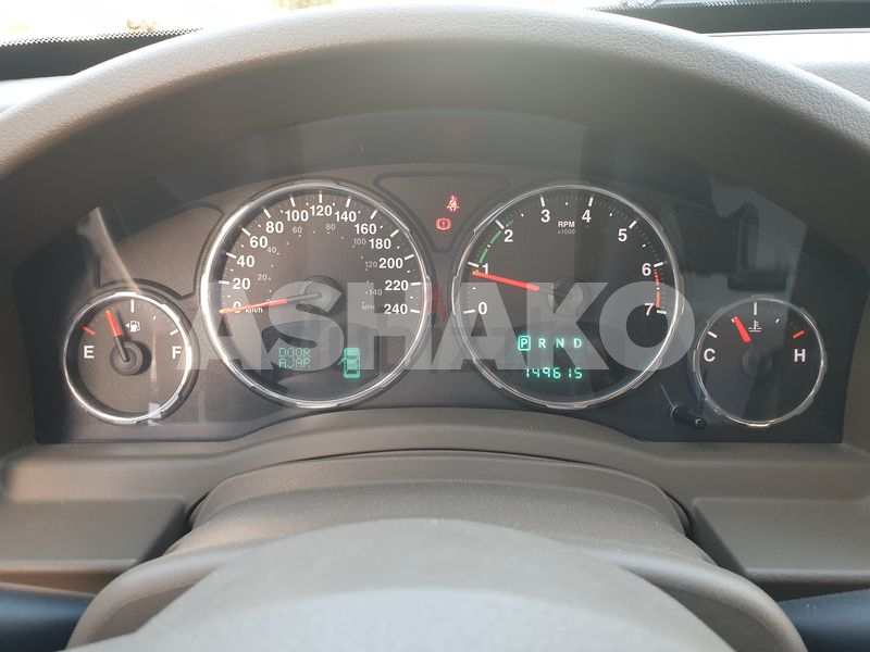 2012 Jeep Cherokee (Dealer Full Service History/Contract) 9 Image