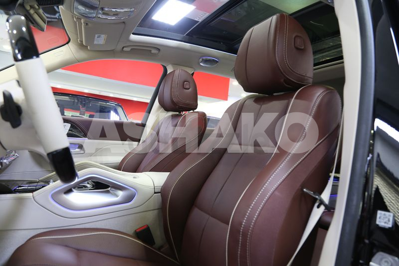 2021 !! Brand New Mercedes**Maybach Gls 600** | Rear Fridge | Warranty Available 13 Image