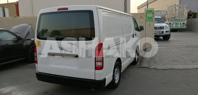 Toyota Hiace Cargo Van, 2012 Model, Gcc, Good Condition, Accident Free 4 Image