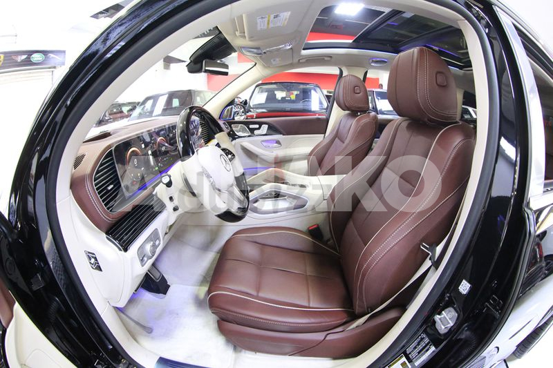 2021 !! Brand New Mercedes**Maybach Gls 600** | Rear Fridge | Warranty Available 18 Image