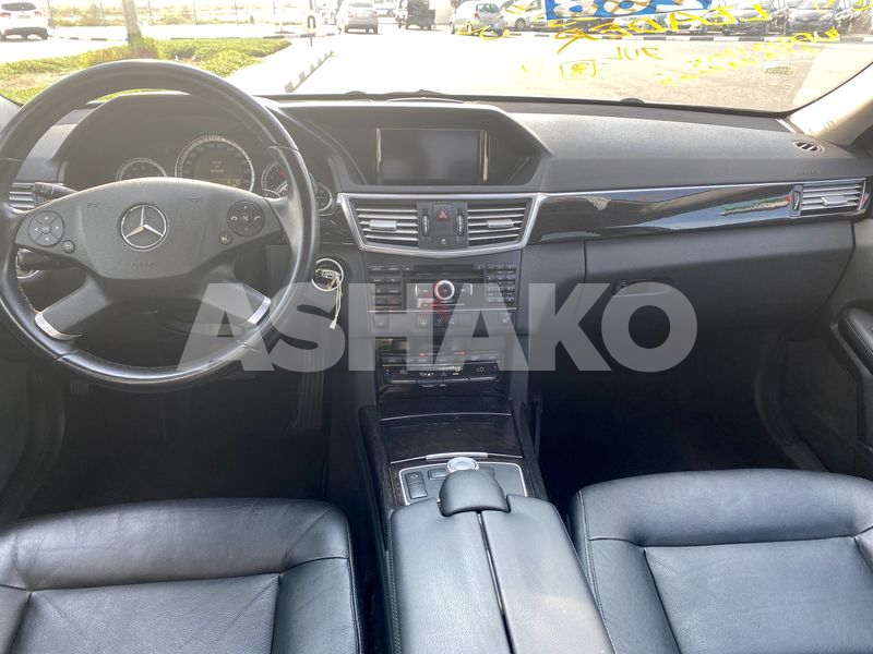 Mercedes E350 !! Fresh Japan Imported Low Mileage 5 Image