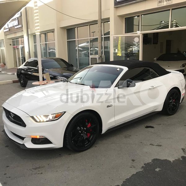 FORD MUSTANG 2015 V8 GCC VERY CLEAN CAR NO ACCIDENT NO REPAINT