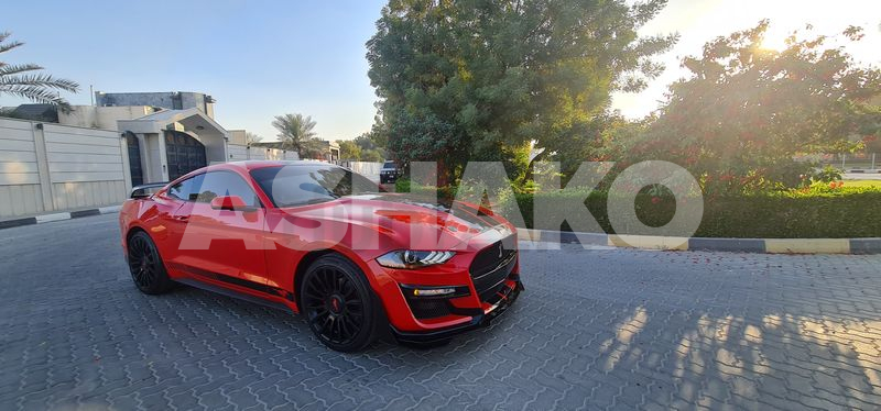 FORD MUSTANG 2020