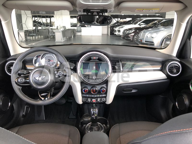 Aed 1,499/month | 2019 Mini Cooper | Gcc | Under Warranty And Service Contract With Official Dealer 5 Image