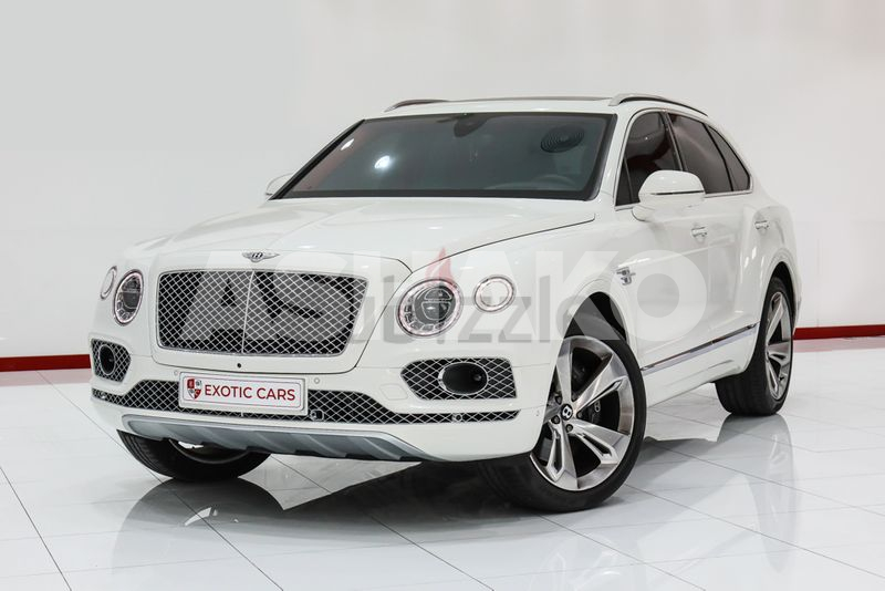 WARRANTY AVAILABLE || Bentley Bentayga 2018 White GCC CAR