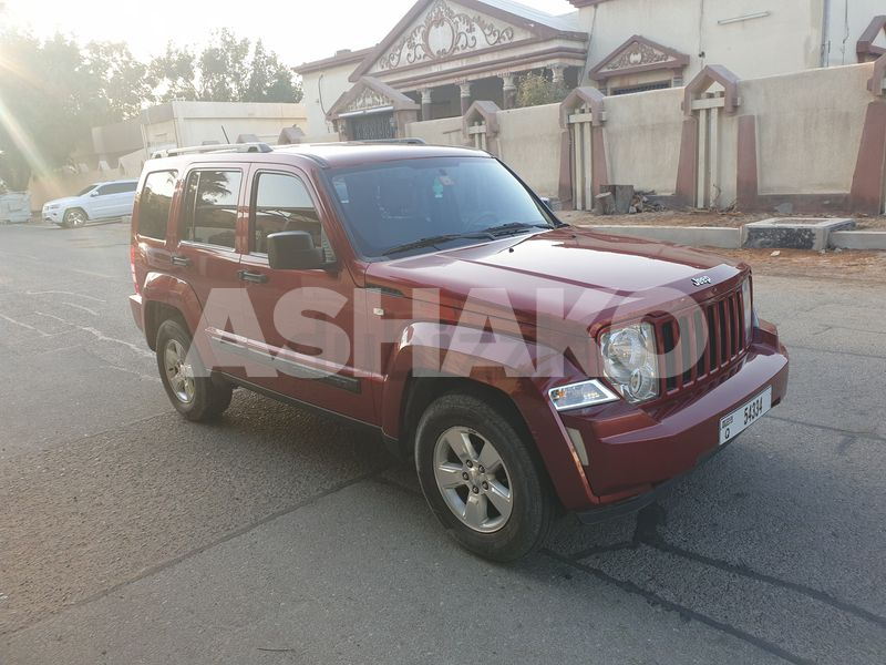 2012 Jeep Cherokee (Dealer Full Service History/Contract) 3 Image