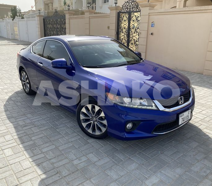 Honda Accord Coupe Sport V4, Gcc, 2015, Sunroof, Excellent Condition 2 Image