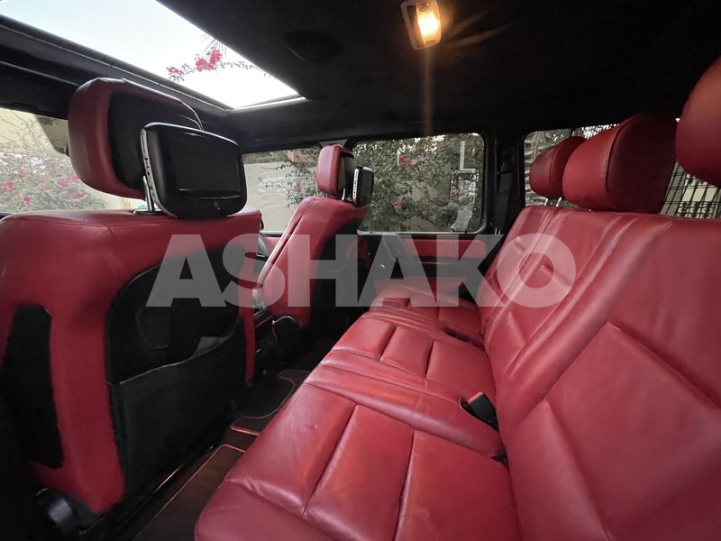 Mercedes G55 AMG model 2011, (Converted to G63 2015 interior and exterior)