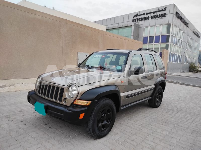 Jeep Cherokee 2007 Gcc Spec Fully Auto And Fully Maintained By Agency 1 Image